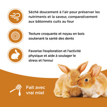 Charger l'image dans la galerie, Living World gâteries pour lapin - Bâtonnets au miel - paquet de 2 - 90 gr