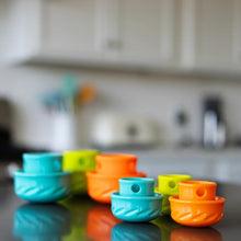 Charger l'image dans la galerie, Messy Mutts Jouet pour petit chien ''Totally Pooched, Puzzle'n Play'' - Bleu