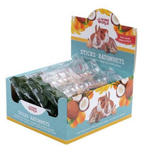 Charger l'image dans la galerie, Living World régals bâtonnets arôme de fruits pour petits mammifères - Boutique Le Jardin Des Animaux -Gâterie petit mammifèreBoutique Le Jardin Des Animaux60484