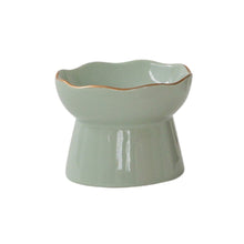 Charger l'image dans la galerie, Dexypaws Bol surélevé en céramique pour chat 7.75 oz - Vert sauge
