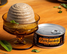 Charger l'image dans la galerie, Conserve pour chat Fromm PurrSnickety - Caisse de 12- Pâté au poulet 5.5oz

