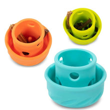 Charger l'image dans la galerie, Messy Mutts Jouet pour chien ''Totally Pooched, Puzzle'n Play'' - Bleu
