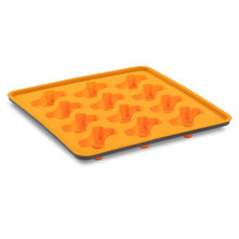 Charger l'image dans la galerie, Messy Mutts Moule à sucettes glacées en silicone avec cadre (12 friandises) - Orange
