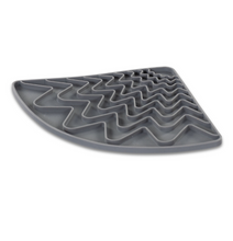 Charger l'image dans la galerie, Messy Mutts Tapis D'alimentation En Silicone Triangulaire Avec Ventouses - Gris
