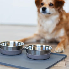 Charger l'image dans la galerie, Messy Mutts Tapis en silicone avec rebords élevés, Gris
