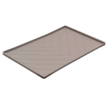 Charger l'image dans la galerie, Messy Mutts Tapis en silicone avec travers de métal, Gris foncé
