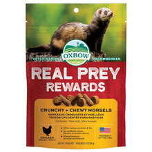 Charger l'image dans la galerie, Oxbow Real Prey Rewards - Gâteries croquantes et moelleuses pour Furet - Saveur de poulet 3 oz
