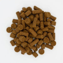 Charger l'image dans la galerie, Oxbow Real Prey Rewards - Gâteries croquantes et moelleuses pour Furet - Saveur de poulet 3 oz
