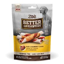 Charger l'image dans la galerie, Torsades Better Than Rawhide Zoë pour chiens - Canard et canneberges - 152 gr
