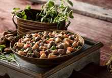 Charger l'image dans la galerie, Conserve pour chien FROMMBALAYA - RAGOÛT DE BOEUF, LÉGUMES ET RIZ
