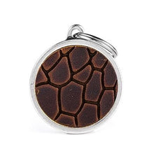 Charger l'image dans la galerie, Médaille pour chien collection BRONX, VRAI CUIR MARRON, GRAND - Boutique Le Jardin Des Animaux -médailleBoutique Le Jardin Des AnimauxCE1065
