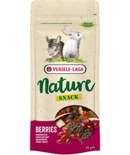 Charger l'image dans la galerie, Versele Laga Nature Snack Berries pour petits mammifères 85g - Boutique Le Jardin Des Animaux -Gâterie petit mammifèreBoutique Le Jardin Des Animauxh-461434
